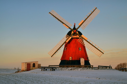 943793 (a): :2048x1351